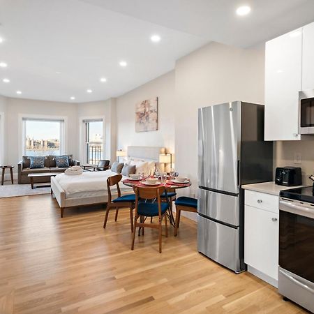 Charlesgate Suites Бостон Экстерьер фото