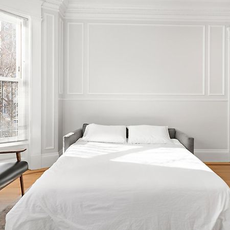 Charlesgate Suites Бостон Экстерьер фото