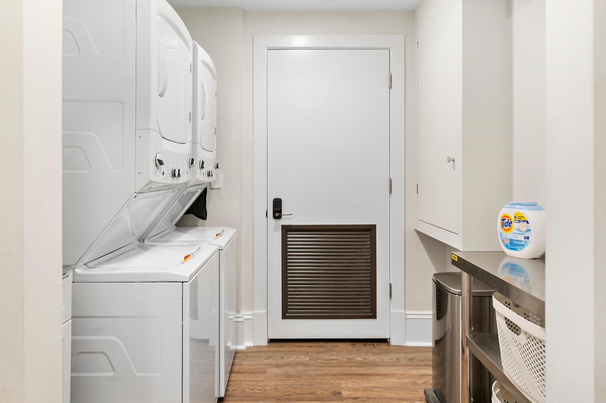 Charlesgate Suites Бостон Экстерьер фото