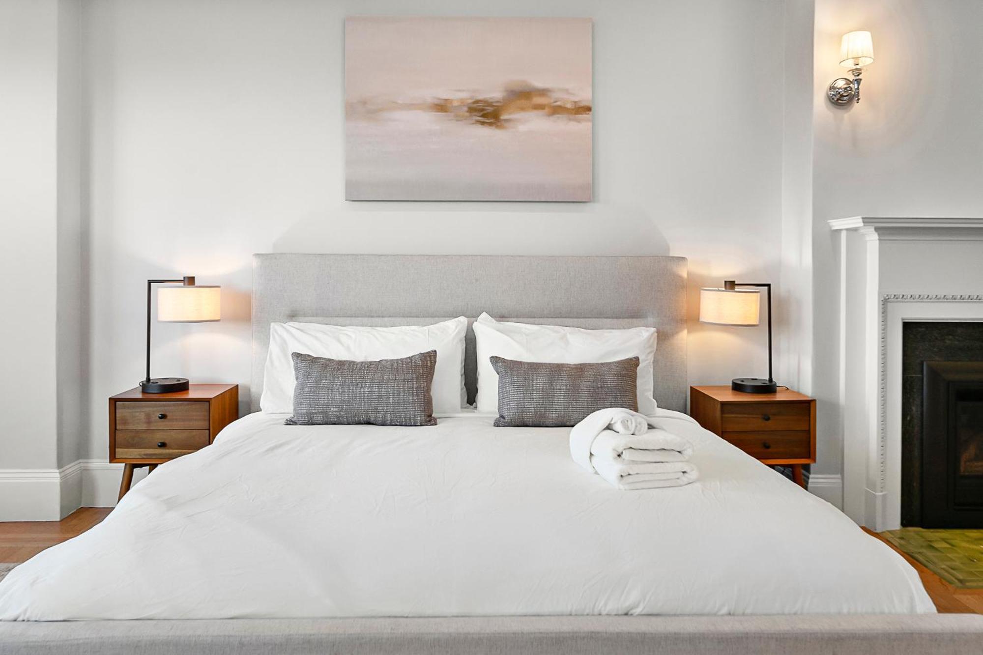 Charlesgate Suites Бостон Экстерьер фото