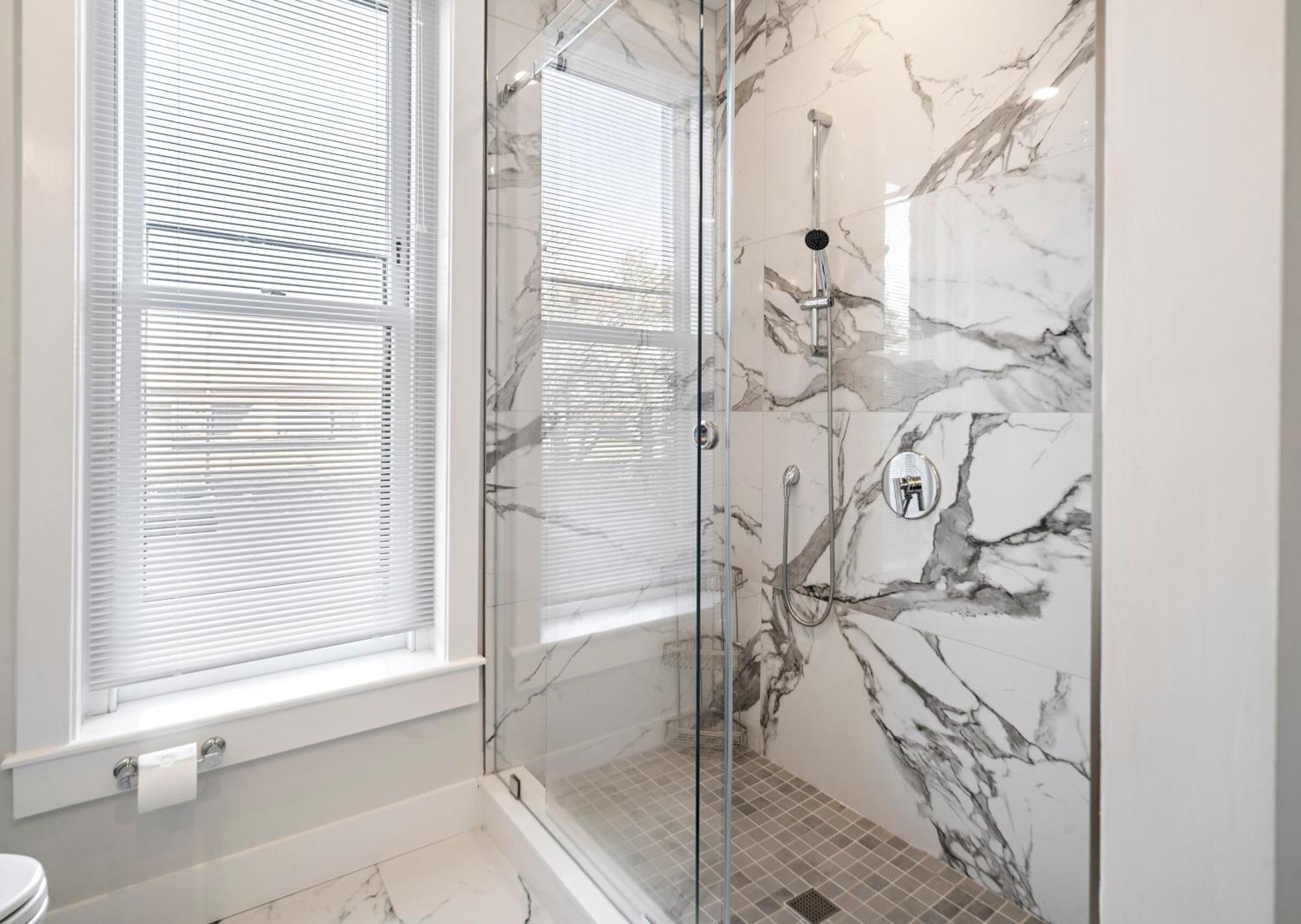 Charlesgate Suites Бостон Экстерьер фото